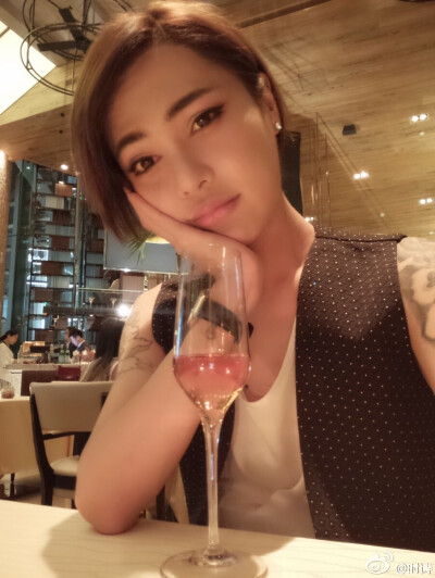 时诗/中国最美艳男模/时大美/时大漂亮