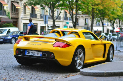 保时捷Carrera GT