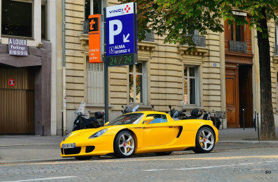 保时捷Carrera GT