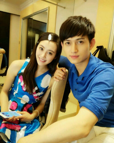 霓漫天和杀姐姐