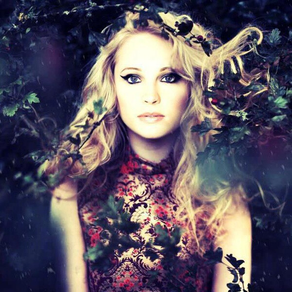 Candice Accola