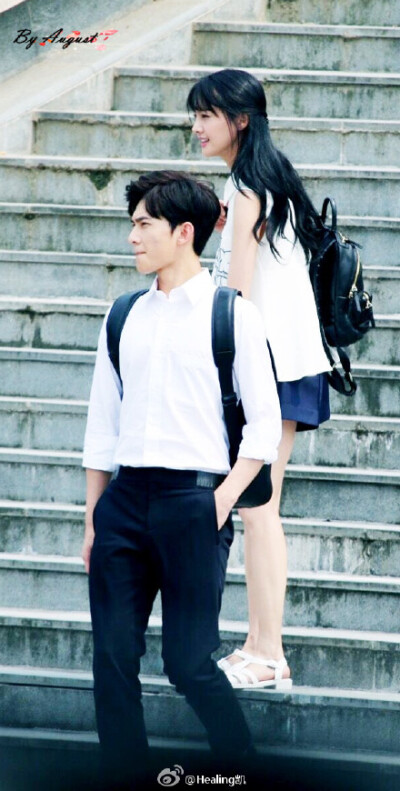 微微一笑很倾城