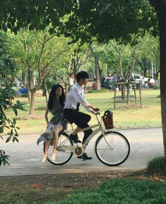 微微一笑很倾城