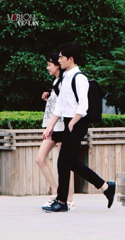 微微一笑很倾城