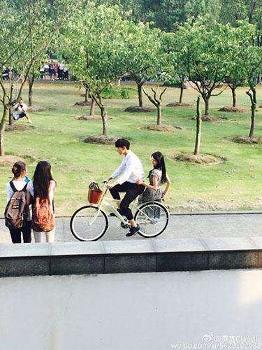 微微一笑很倾城