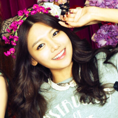 Girls and Peace-Sooyoung