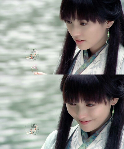 金莎《神话》【吕素】她是一个本可以荣华富贵过一生的千金小姐，一个笑靥如花的女子，性格内向含蓄，对爱执着、率真。就在遇见易小川的那一刻，彻底“沦陷”。孱弱的少女为了救心爱的人，自己染上了瘟疫。在河边戴上…