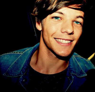 LouisTomlinson from one direction