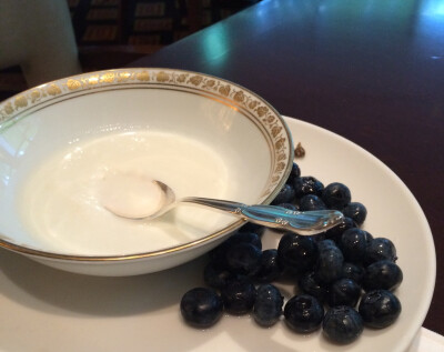 Yoghart 配蓝莓