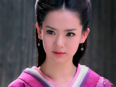 戚薇《美人心计》【馆陶公主】馆陶公主刘嫖，汉文帝和窦皇后之女，汉景帝的同胞姐姐。封馆陶公主，又因下嫁堂邑侯陈午，而称堂邑长公主，两人至少育有两子一女。她为汉武帝的姑姑，同时她的女儿陈氏是汉武帝的第一任…