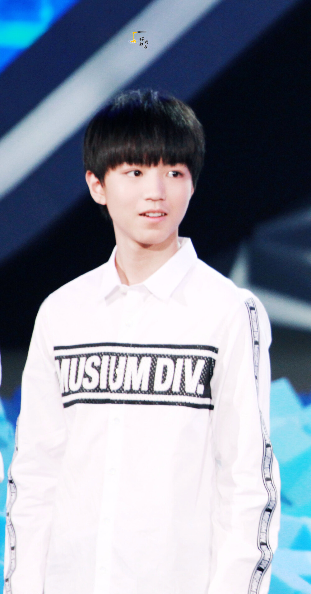 #王俊凯# #TFBOYS王俊凯# #TFBOYS#150818 挑战不可能cr：拔丝阿姨