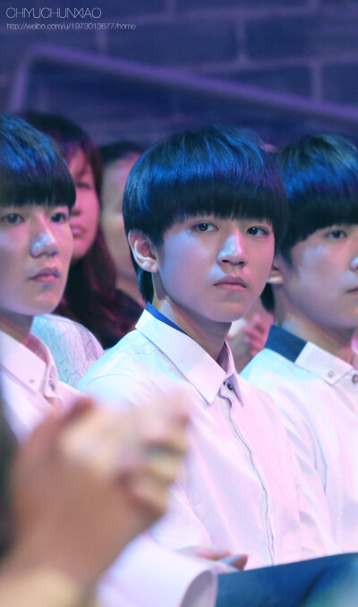 #王俊凯# #TFBOYS王俊凯# #TFBOYS#150820 开学第一课录制 cr：池与春宵