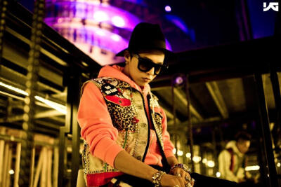 G-Dragon 지드래곤 GD 權志龍