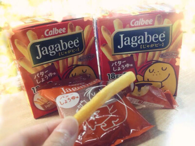 现货‼️Calbee Jagabee黄油酱油味✨有&amp;quot;平价薯条三兄弟&amp;quot;之称！一口咬上去嘎嘣脆滴，这个口味我最喜欢吃叻 ➕V mm-lingshidian