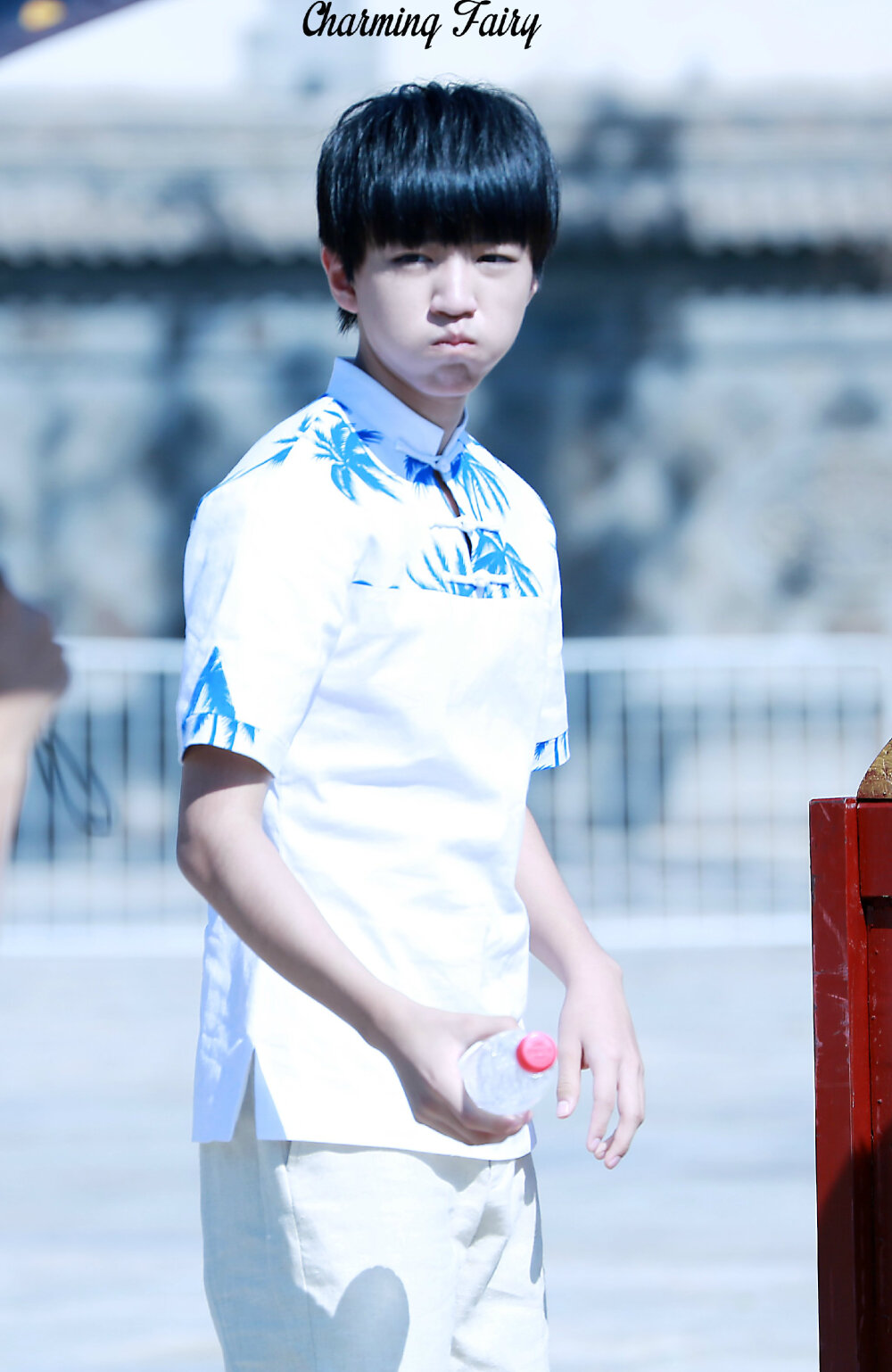 #王俊凯# #TFBOYS王俊凯# #TFBOYS#150827星厨小当家录制 cr：-CharmingFairy-