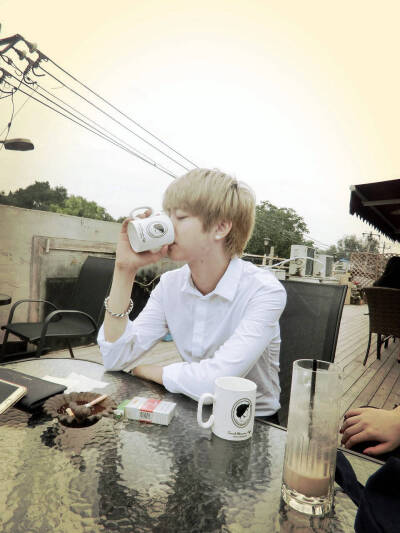 #陈秋实chambers# #陈秋实演员# #陈秋实歌手#