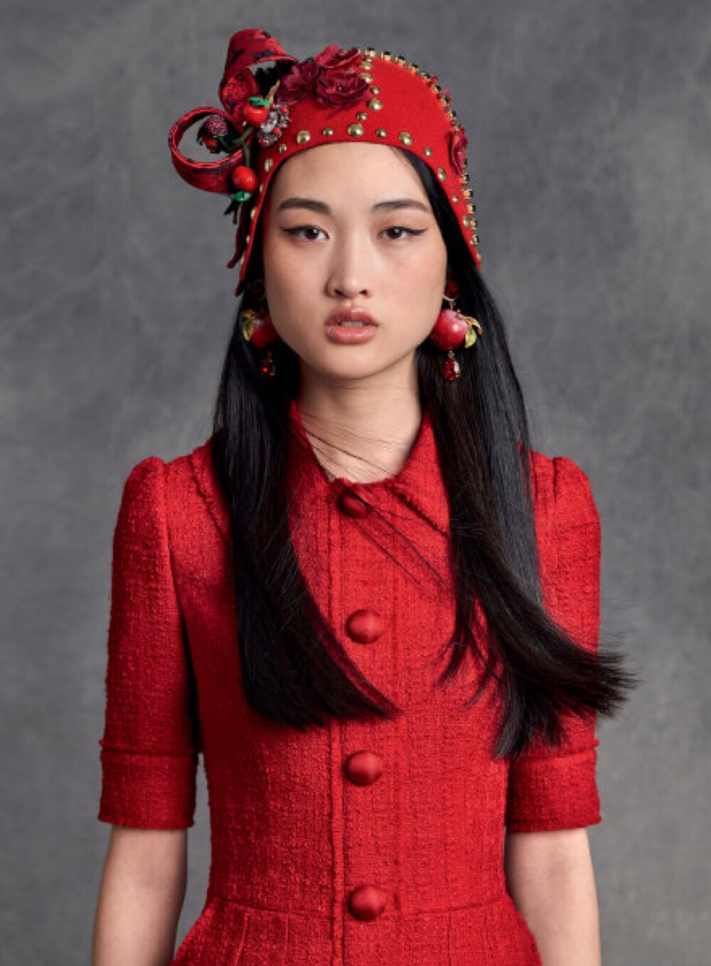 Dolce&amp;amp;Gabbana杜嘉班纳女装2015秋冬季新款搭配LOOKBOOK。李静雯出镜品牌秋冬以及Cameo系列lookbook！