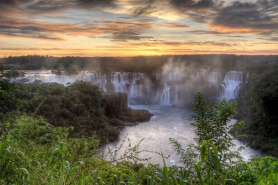 阿根廷/巴西－伊瓜苏大瀑布(Iguazu Falls)