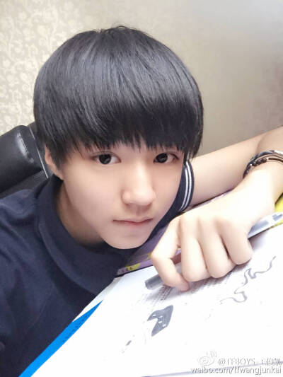 tfboys karry 王俊凯