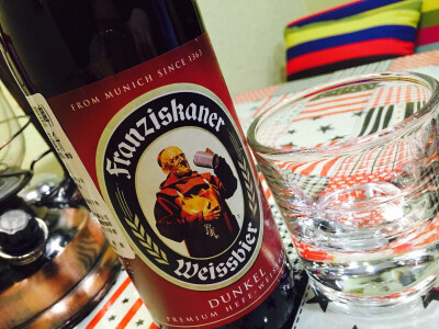 德国教士黑啤，最爱，最爱。