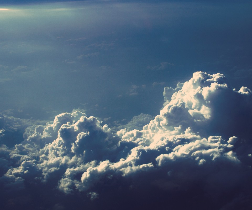 一个人走走停停，发现这世界美好