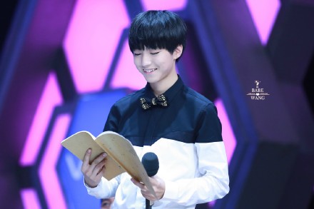 TFBOYS王俊凯 150322快本录制 cr.logo