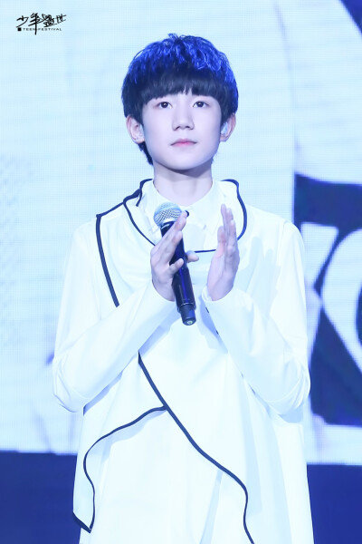 TFBOYS王源 150815TFBOYS FansTime cr:Teen_Festival少年盛世