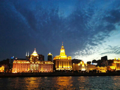 浦江夜游，外滩夜景