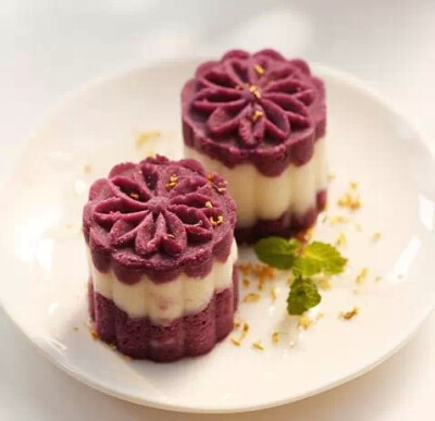 -【紫薯山药糕】- 被称为中式的提拉米苏。
