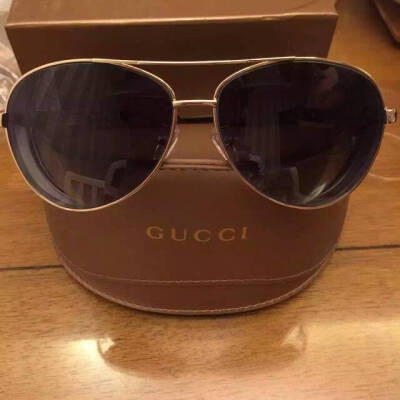 gucci 男款墨镜