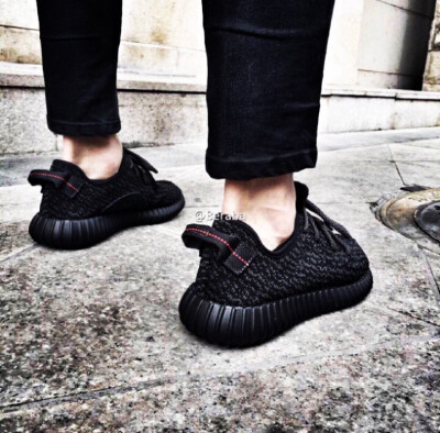 yeezy 530