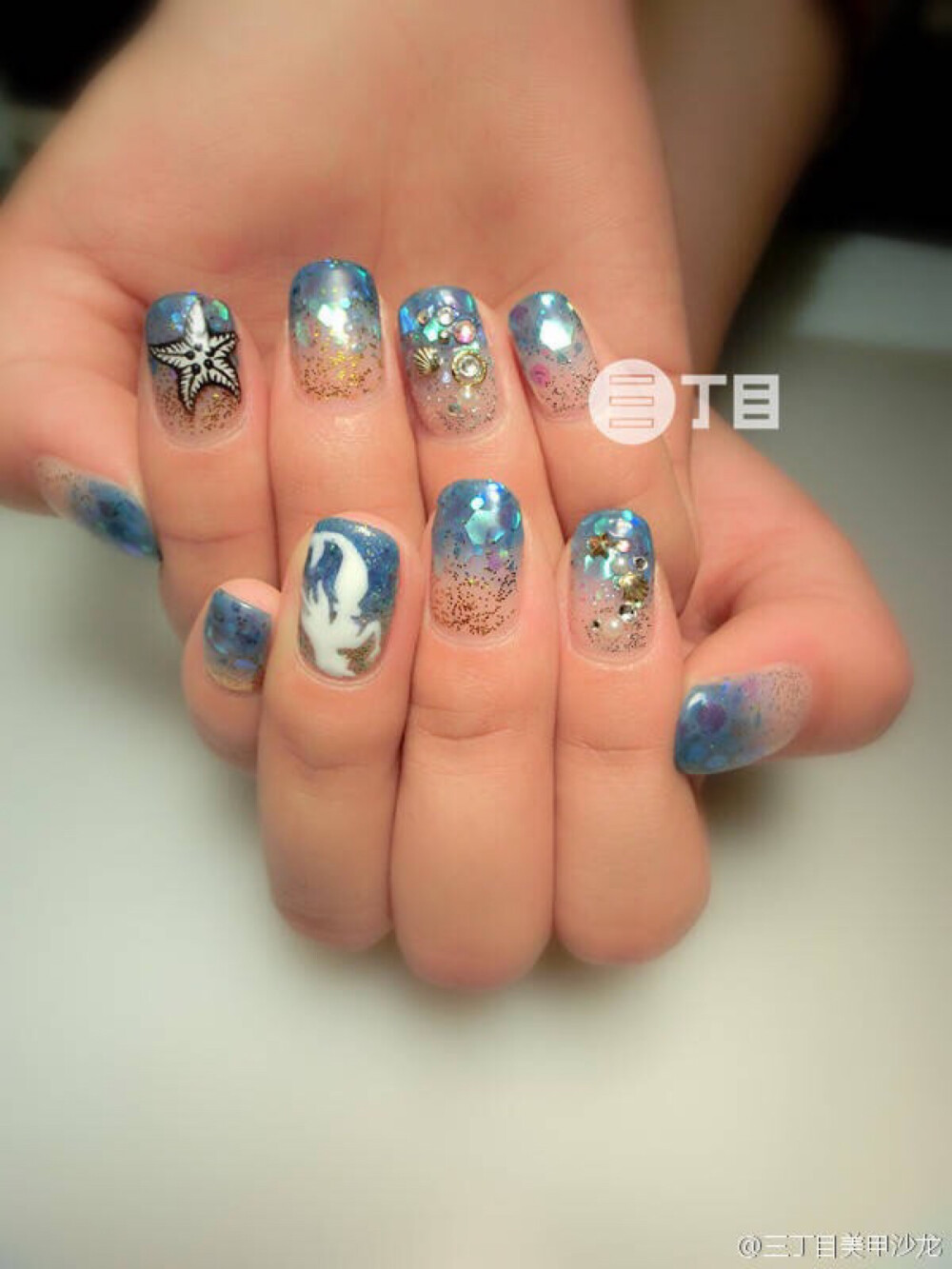 美甲 nail