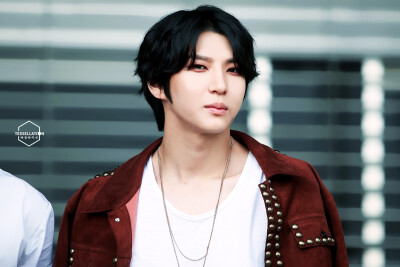 vixx leo 郑泽运 粑粑 主唱 vixx lr