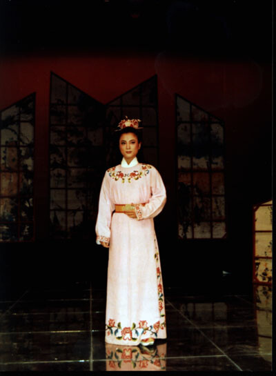李玲玉