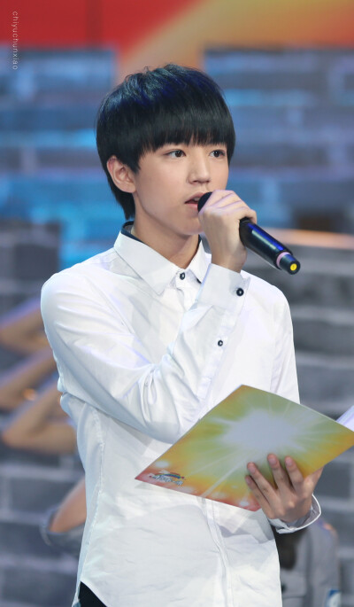 #王俊凯# #TFBOYS王俊凯# #TFBOYS#150820 开学第一课录制 cr：吃鱼春晓