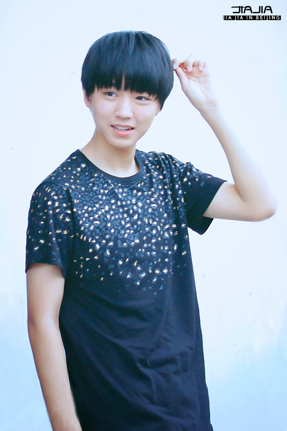 #王俊凯# #TFBOYS王俊凯# #TFBOYS#150904上班 cr：镓镓In北京