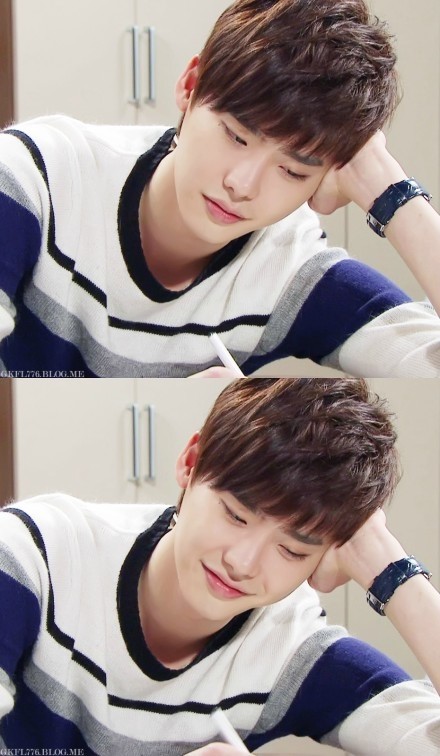 男神 李钟硕 二硕 暖男 一直很爱你 颜值担当