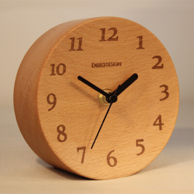 原创设计师实木闹钟木质创意时尚座钟 静音装饰榉木凹面闹钟