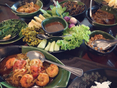 Myanmar food