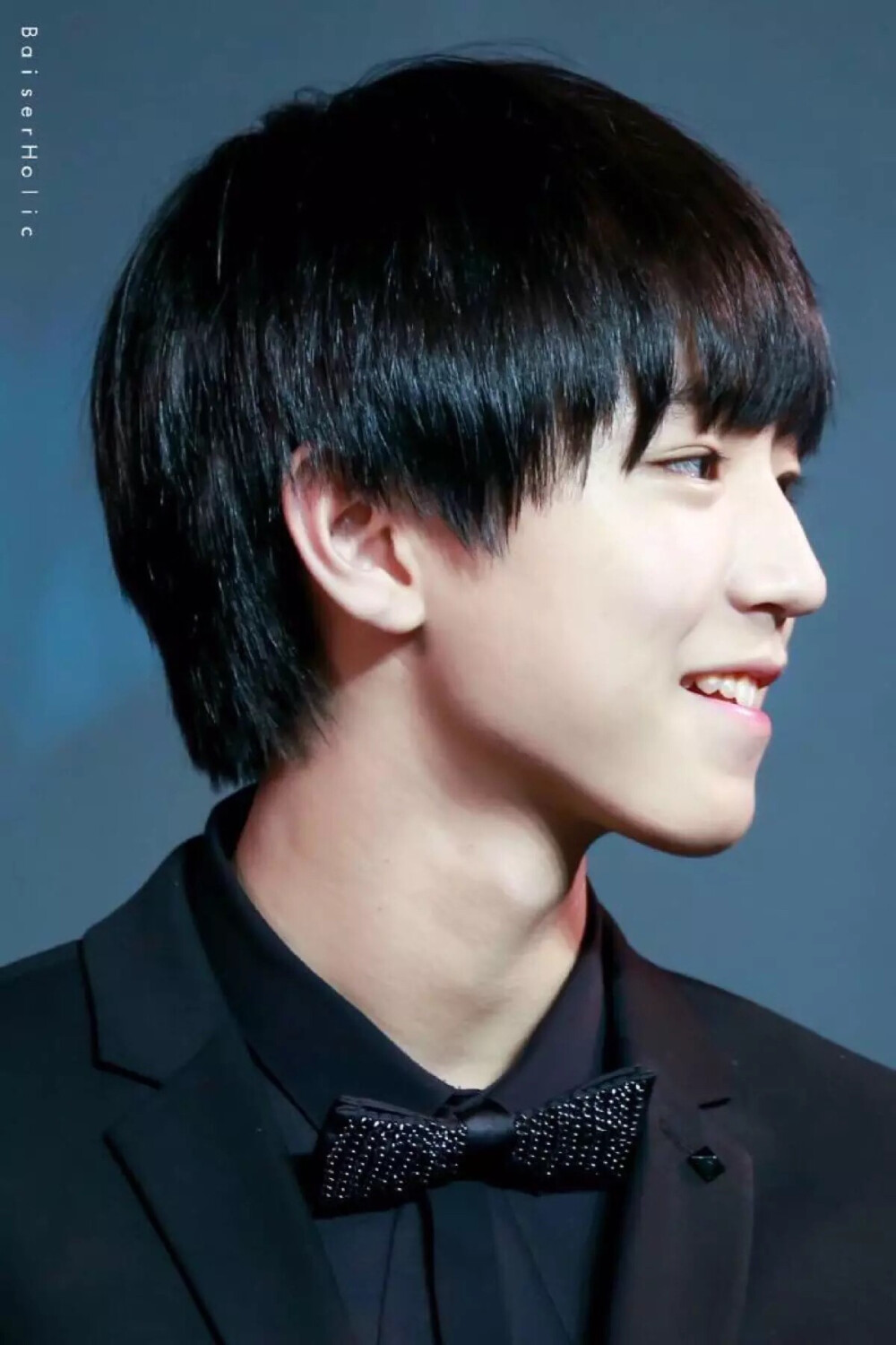 小螃蟹们看过来 王俊凯