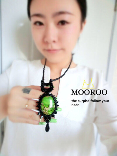 http://shop.m.taobao.com/shop/shopIndex.htm?spm=a1z3i.7c.shop.dentrance&amp;amp;shop_id=70561114