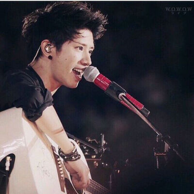 #OOR#TAKA 头发短的时候显得好精神啊！麻麻这个人的眼睛会发光！！