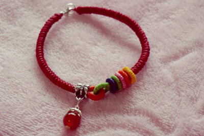 生命只能向前，坚定信念的人都是英雄。