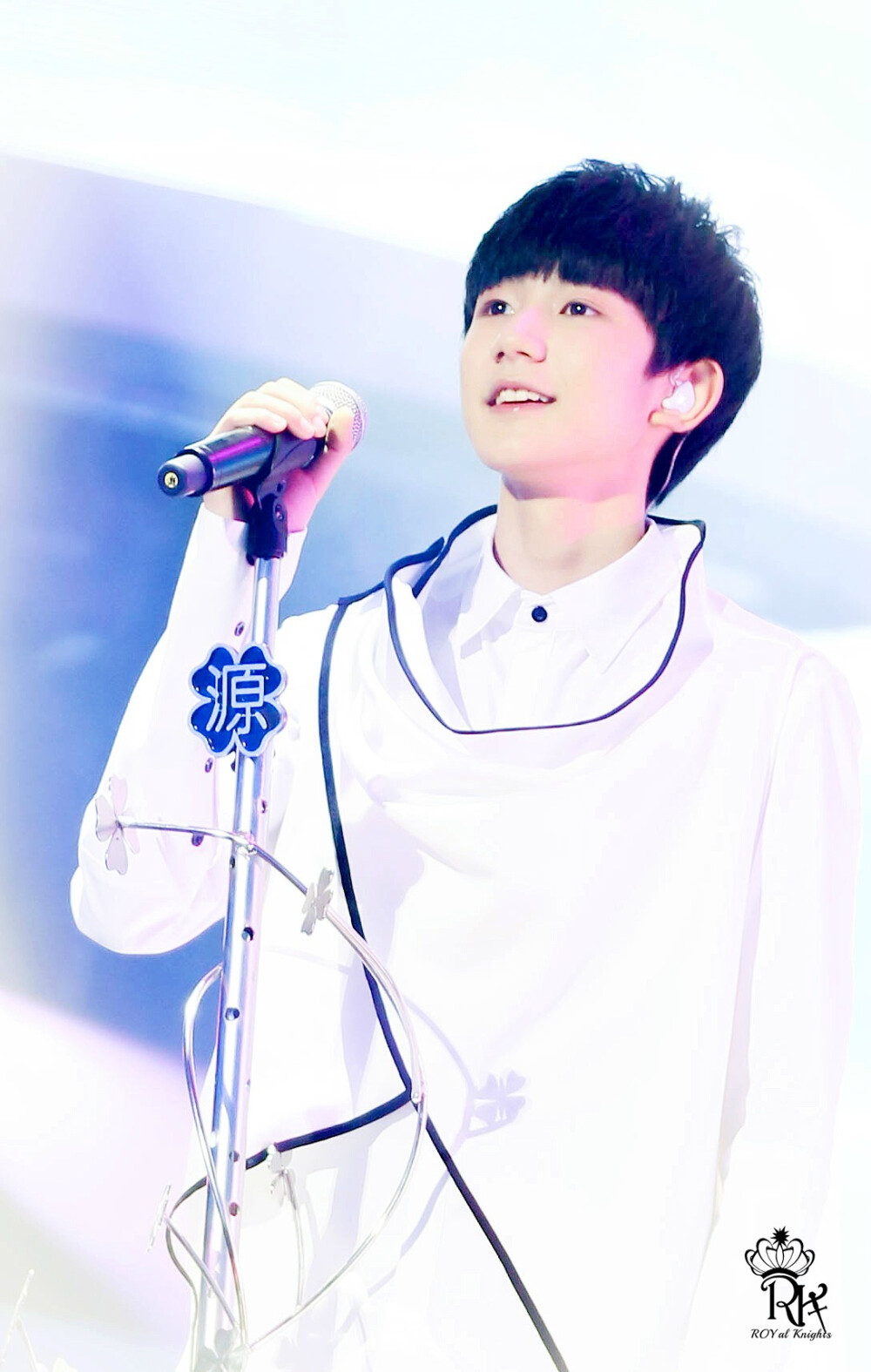 TFBOYS王源 150815TFBOYS FansTime cr:王源骑士站ROYal-Knights