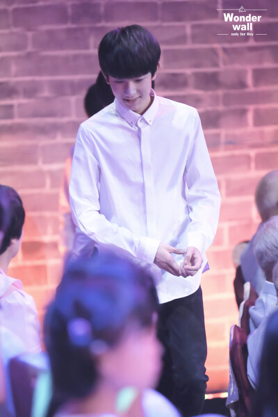 TFBOYS王源 150820 开学第一课 cr：WonderWall1108