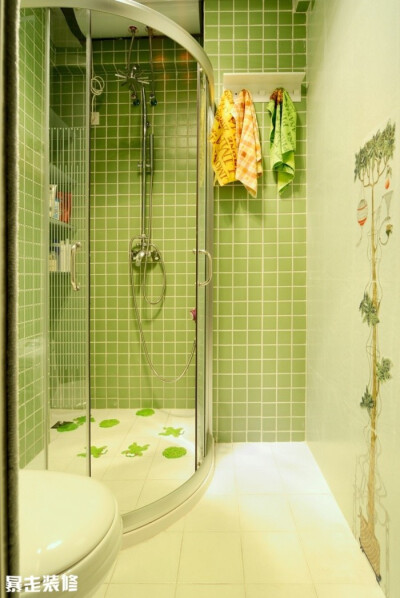 卫浴设计 绿色护眼墙壁 小空间