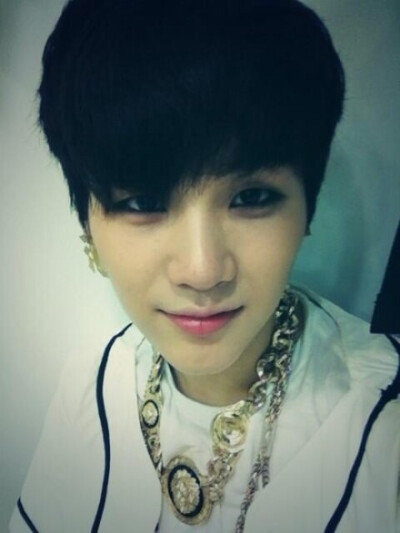 #방탄소년단# #슈가# #민윤기# #BTS# #SUGA# #防弹少年团# #闵玧其# 130623