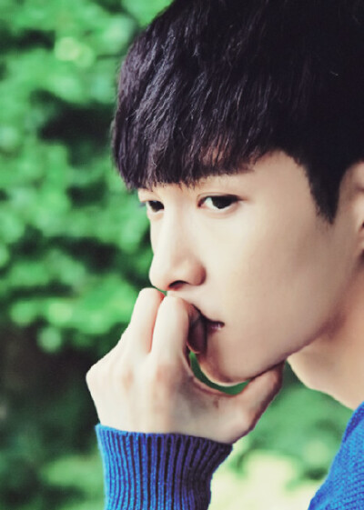 张艺兴.EXO.LAY