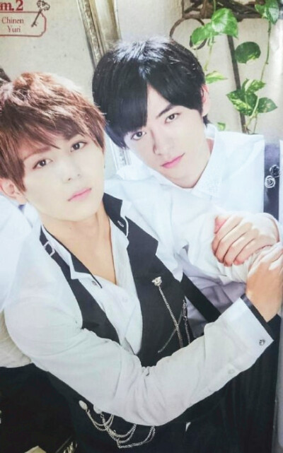 天哪，32好可爱 山田凉介