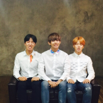 防弹少年团 BTS 郑号锡j_hope 朴智旻jimin 金泰哼V